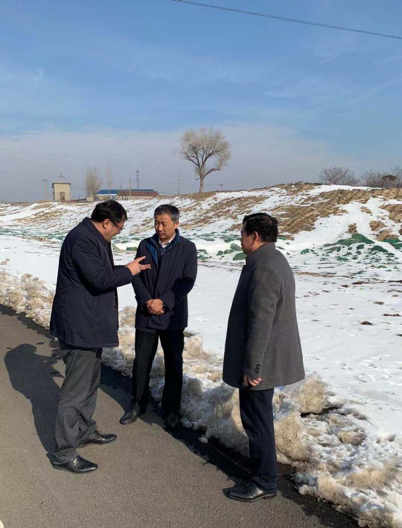 市自然资源局党组书记,局长孙中华检查指导滨博高速公路(博山段)两侧